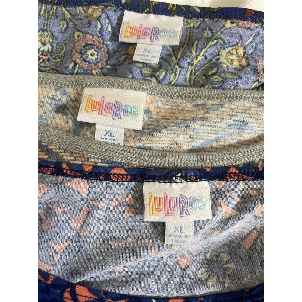 Lularoe Bundle of Three Irma Tunic Printed T Shirt Tops Pullover Women's Size XL - Picture 6 of 6
